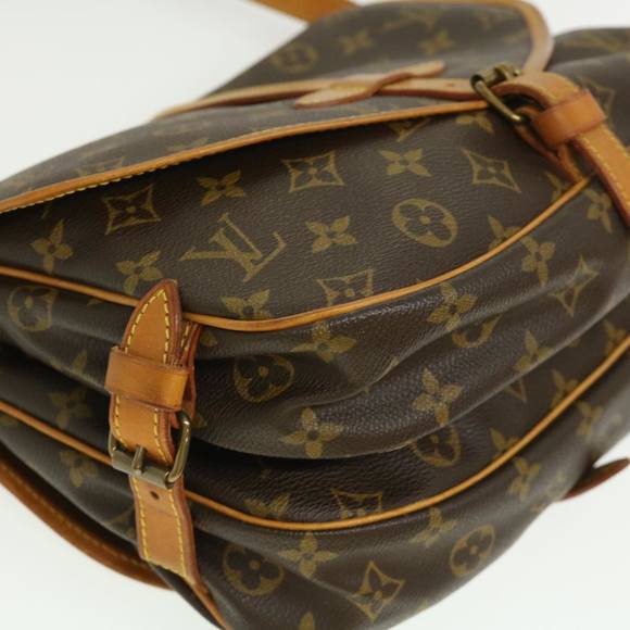 LOUIS VUITTON Monogram Saumur 30 Shoulder Bag M42256 LV Auth 29987 - Picture 15 of 16